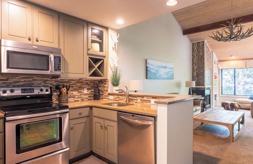 Wintergreen Condo | Among the Trees: Peace, Trails, Tastings at Dobie Slopeside. Prime location.