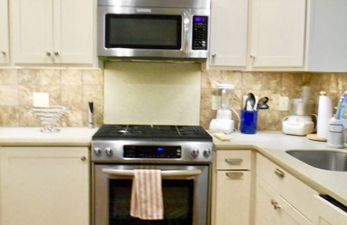 Gilford House | Antique charm, modern amenities, lake and mountain views