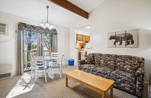 West Bridgewater Apartment | Apartment ∙ 1 bedroom ∙ 4 guests