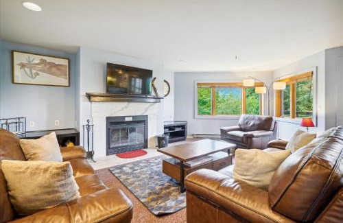 Central Vermont- Killington Apartment | Beautiful 2 Bedroom Condo - Highridge B6
