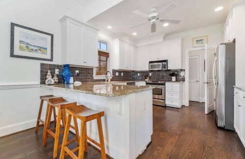 Atlantic Beach House | Beautiful 5 bedrooms, 5.5 baths on sound and walking distance to beach and shops