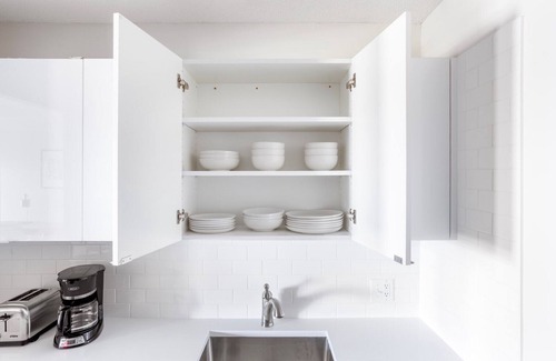 Allston Apartment | Beautiful Allston 1BR, nr Boston U & Green Line, by Blueground