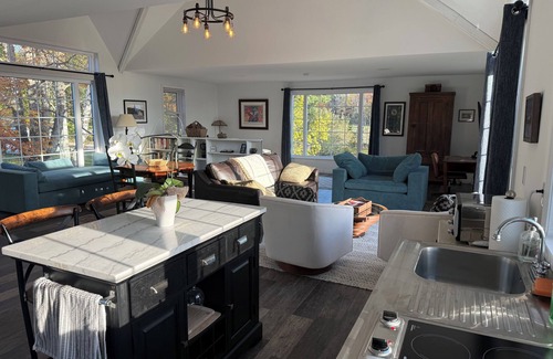 Weston Apartment | Beautiful new studio with amazing views - peaceful but close to everything!