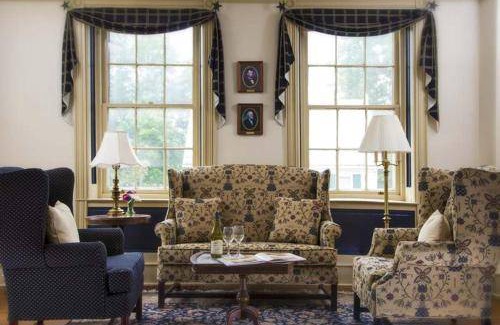 Sharpsburg Bed & Breakfast | Bed and breakfast ∙ 2 guests