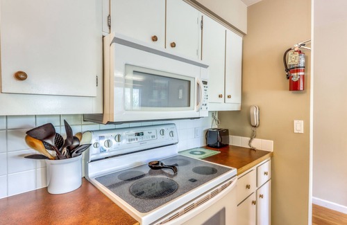 Warren Condo | Bridges Resort Condo with Pools, Hot Tub, Gym, Tennis - Near Ski Slopes
