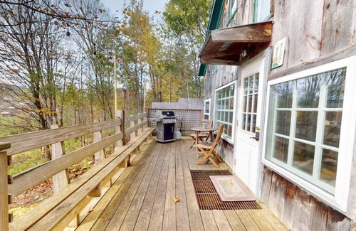 Chittenden Cabin | Cabin ∙ 2 bedrooms ∙ 4 guests