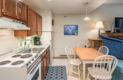 Sunday River Area House | Cascades A-24 - Sunday River Condo