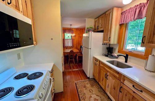 Sugar Hill Ski Chalet | Chalet ∙ 2 bedrooms ∙ 5 guests