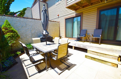 North Ocean City Condo | Club Ocean Villas II 88-Bayside 120th St, WIFI, W/D, AC