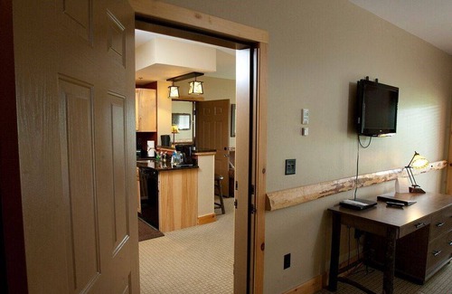 Blodgett Mills Condo | Condo ∙ 2 bedrooms ∙ 10 guests