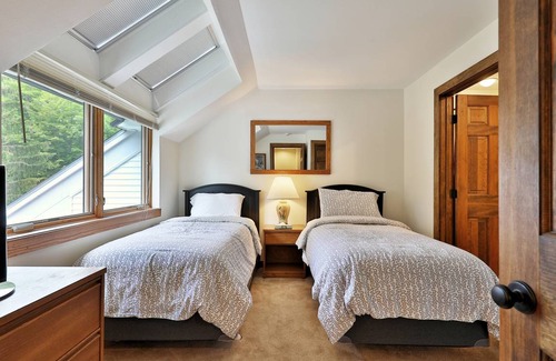 Central Vermont- Killington Condo | Condo ∙ 3 bedrooms ∙ 8 guests