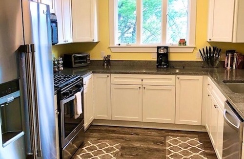 Stowe Area House | Contemporary Cape – Mountain Views, Hot Tub, Fireplaces & Near Village!