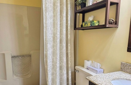 North Woodstock Condo | D0244 - Professionally Managed by Loon Reservation Service