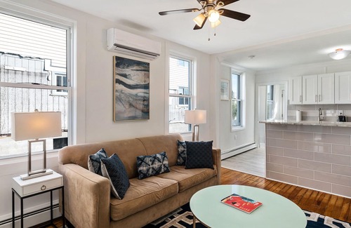 Ventnor City Apartment | Designed 1BR w/Parking and Close to Beach