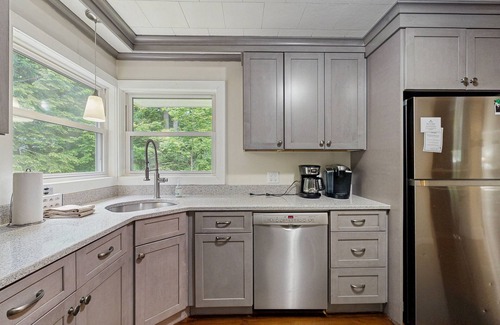 North Conway House | Dog-friendly home w/fireplace & furnished deck - near resort