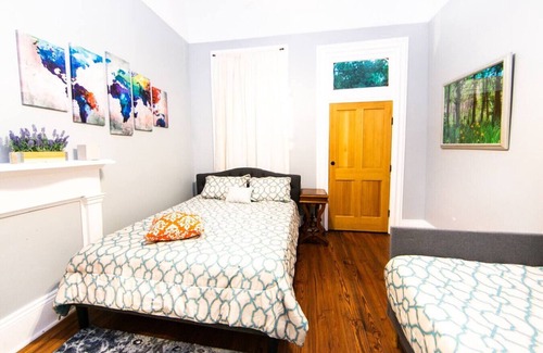 South 7th Ward Bed & Breakfast | Elysian Historic Cottage Historic Getaways