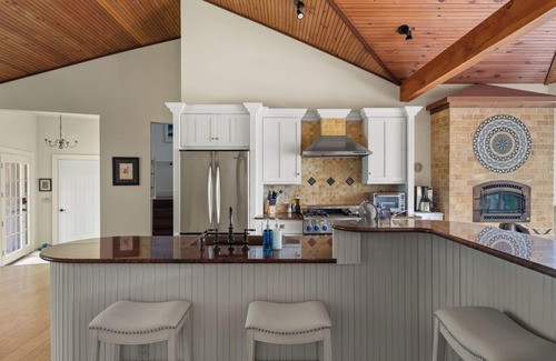 Stowe House | Expansive Stowe property with hot tub and views