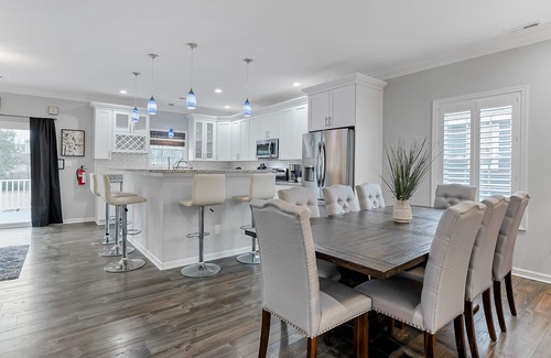 East Ocean View House | Family Friendly Oasis-3 BR, + Short Walk to Beach!