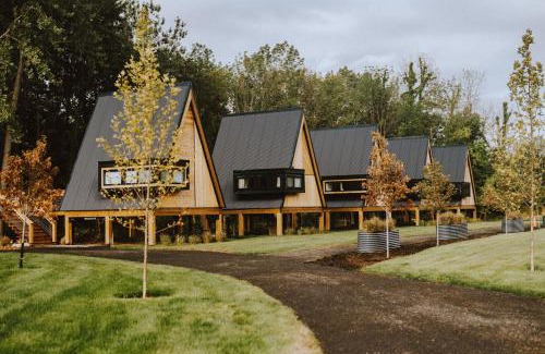 Sodus Hotel | Finger Lakes Treehouse