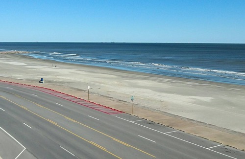San Jacinto Condo | Galveston Texas