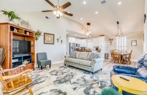Galveston House | Giggling Gecko