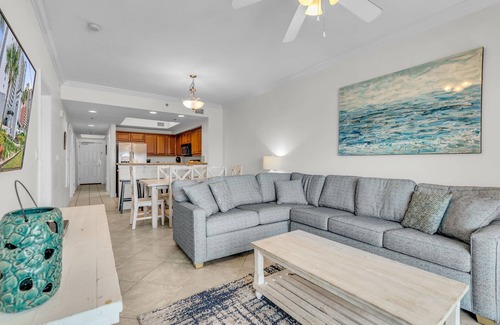 Gulf Shores Condo | Gulf Front, Just Steps to the Water - Book Your 5 Star Stay Now!