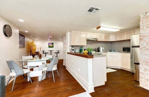 Galveston Apartment | Historic Strand Lofts #205 - Near Cruise Terminal