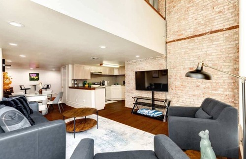 Galveston Apartment | Historic Strand Lofts #205 - Near Cruise Terminal