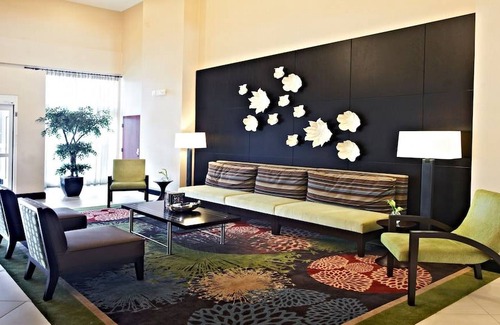 Hoover Hotel | Holiday Inn Birmingham - Hoover, an IHG Hotel