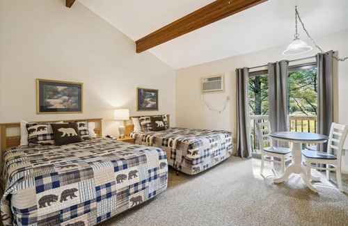 West Bridgewater Hotel | Hotel ∙ 1 bedroom ∙ 4 guests