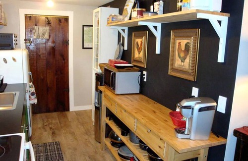 Baring House | House ∙ 1 bedroom ∙ 4 guests