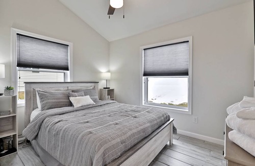 East Haven  Rutland County House | House ∙ 2 bedrooms ∙ 6 guests