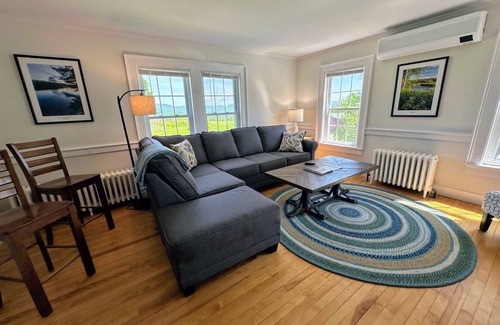 Bethlehem House | House ∙ 3 bedrooms ∙ 9 guests