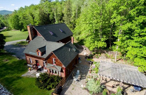 Bread Loaf House | House ∙ 4 bedrooms ∙ 10 guests