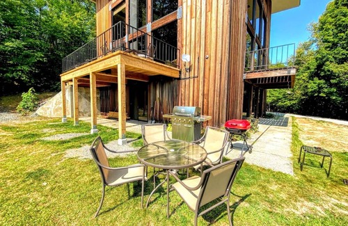 Whitefield House | House ∙ 4 bedrooms ∙ 8 guests