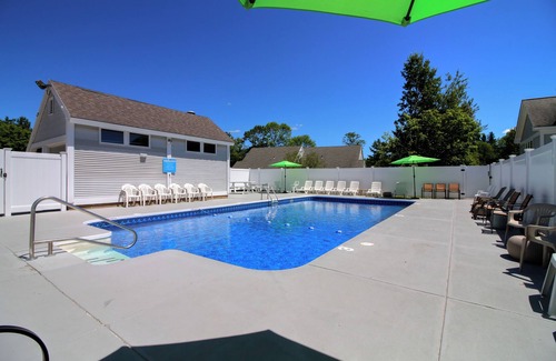 Killington Condo | Killington Blue Studio: Sleeps 4, Close to Mtn 123