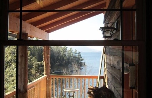 Putnam Station House | Lake George custom home 75 feet from the lakes edge!