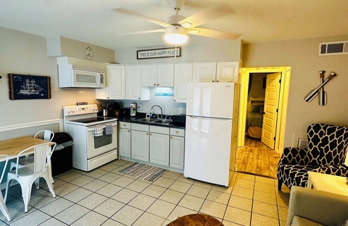 Gulf Shores Condo | Location, Location - Moonraker Unit 24