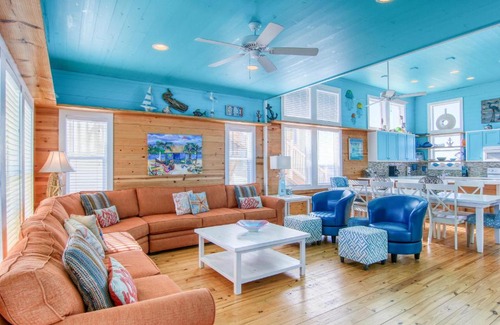 Port Aransas House | Looney Dunes VW50 Home