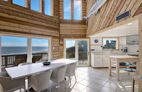 Port Aransas House | Lost Colony Beachfront beauty! Beach Access! Pet Friendly! Community pool!