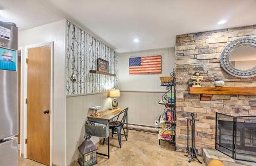 Red River Apartment | Main St Red River Ski Condo with Mountain View!