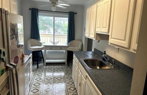 Montgomery Village House | Marvelous 4-bedroom townhome with AC in Gaithersburg