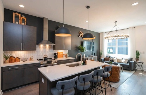 Katie Hill Neighborhood House | Near Downtown | Rooftop | Games