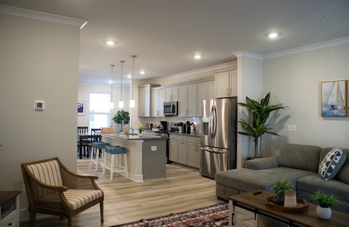 Caine Woods House | New Luxe Home Steps to Ocean, Baby-Friendly, Garage, 2600 sq.ft - Sleeps 12