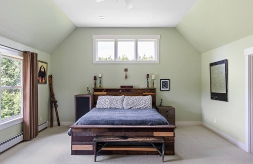 Morrisville House | Premium Stowe Mountain Home on Sterling Brook - 7 Min to Mountain Rd - Sleeps 12