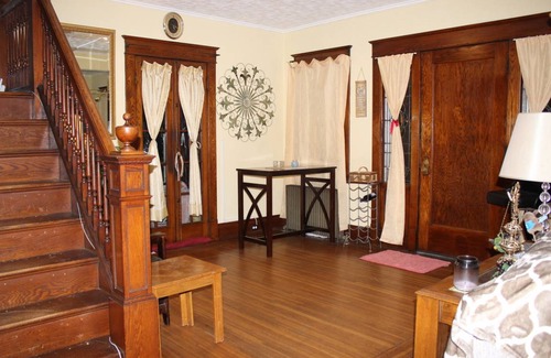 Eggertsville Resort | Private room ∙ 1 guest