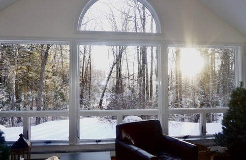 Bartlett House | Private, Spacious, Sunny Retreat on the Ridge