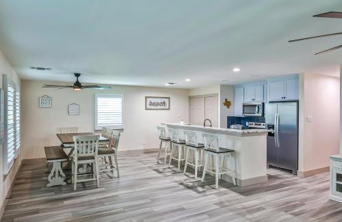 Galveston House | Purple Pelican By The Sea