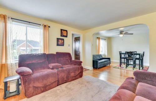 Cheektowaga House | Quiet Cheektowaga Retreat 23 Mi to Niagara Falls!