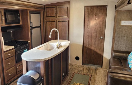 Port Bolivar House | Rad Beach Camper at Haileys Beach-n-Bay Resort